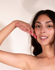 The hairy pussy of the older girl seems ready for a shag