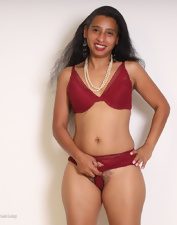 XXX album of an Indian mom who smiles and acts horny