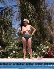 Mature Blonde Nude Poolside Photos Gallery