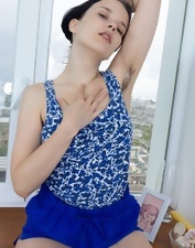 Hairy Pussy Fruit Insertion Solo Gallery