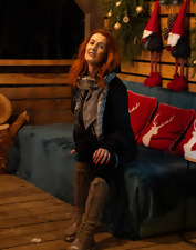 Redhead Gilf With Hairy Pussy Holiday Pics