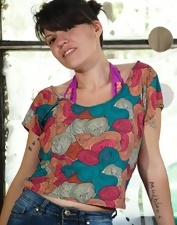 Unshaved Bush And Hairy Armpits Nude Gallery