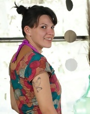 Unshaved Bush And Hairy Armpits Nude Gallery