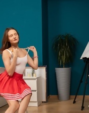 Nude Hairy Artist Solo Posing Photos Gallery