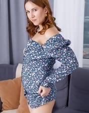 Oiled Milf With Hairy Pussy And Tit Play Pics