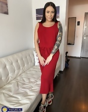 Curvy Brunette Tease And Pose Photos