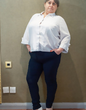 Curvy Milf Fingering Solo Photos