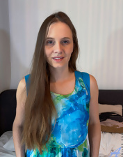 Naked Solo Tease Gallery: Hairy Pussy Spread