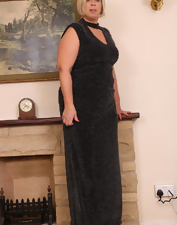 Mature Milf Lingerie Gallery Pics