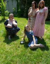 Nude Mature Women Outdoor Tease Pics