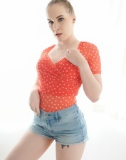 Gallery Of Nude Solo Babe Spread Pose