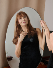 Mature Nude Solo Tease Gallery Pics