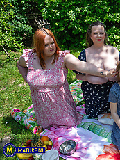 Picnic with nude mature women flaunting big tits and tits out in a raw outdoor tease